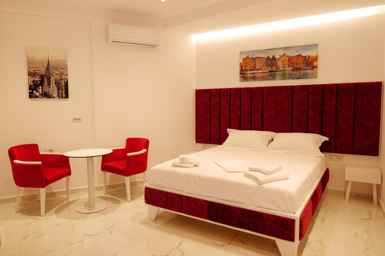 Lumi Hotel Sarandë 외부 사진
