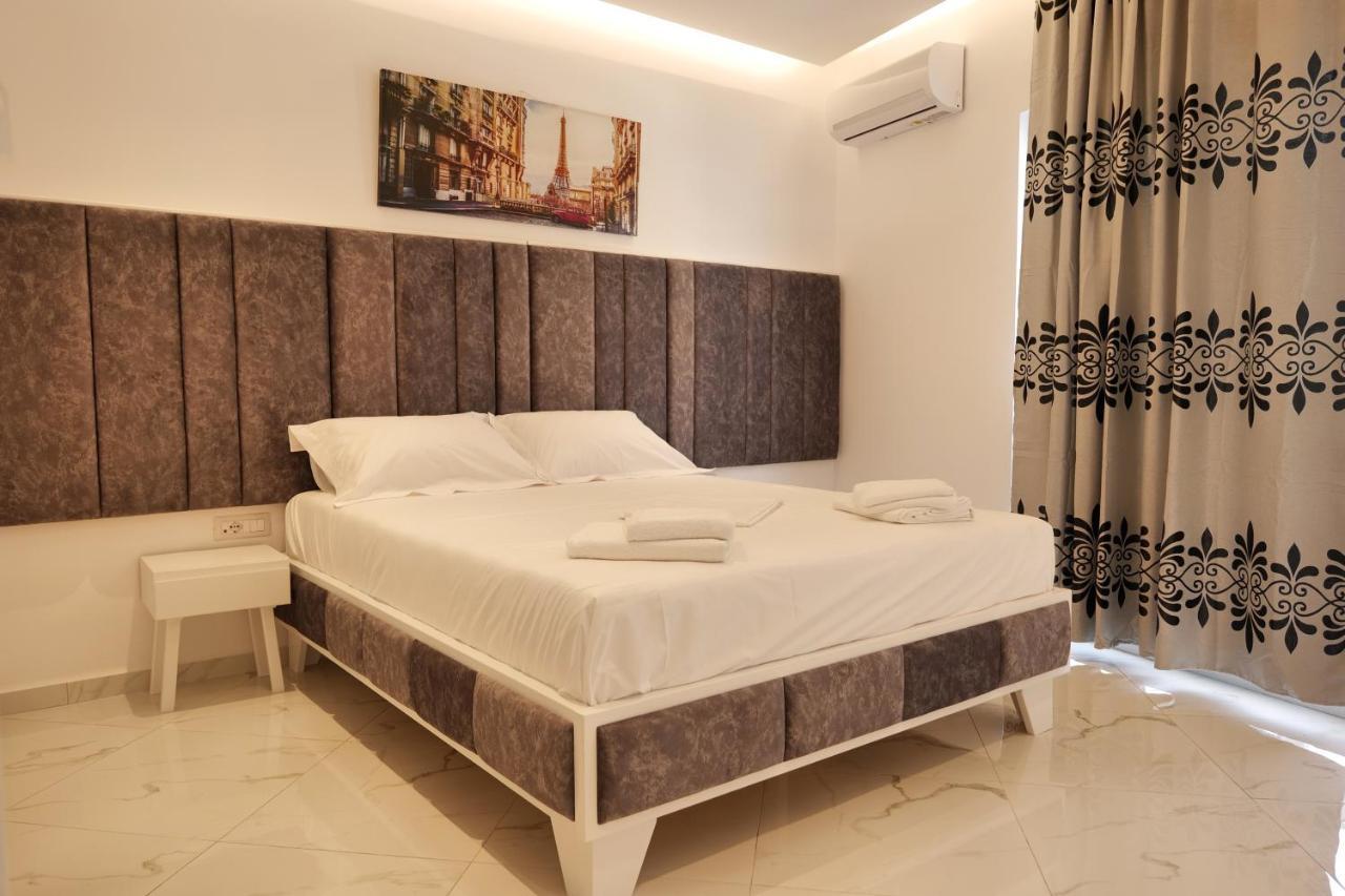 Lumi Hotel Sarandë 외부 사진