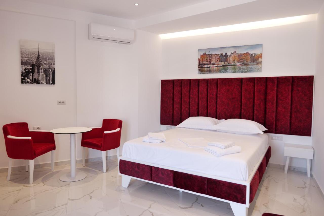 Lumi Hotel Sarandë 외부 사진