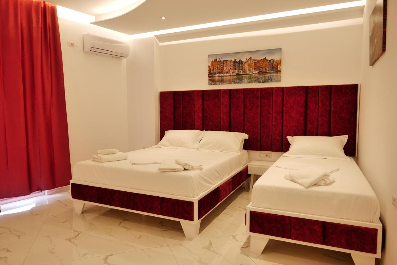 Lumi Hotel Sarandë 외부 사진