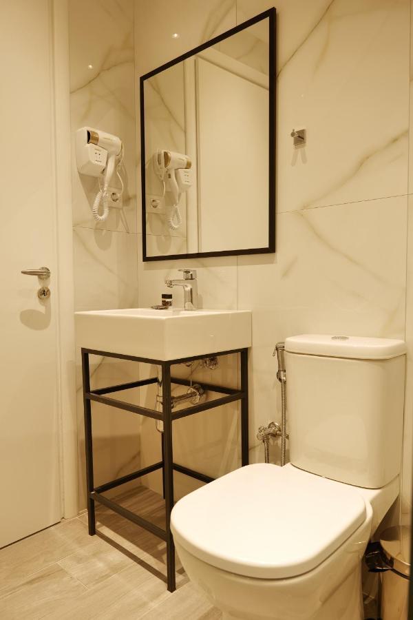 Lumi Hotel Sarandë 외부 사진