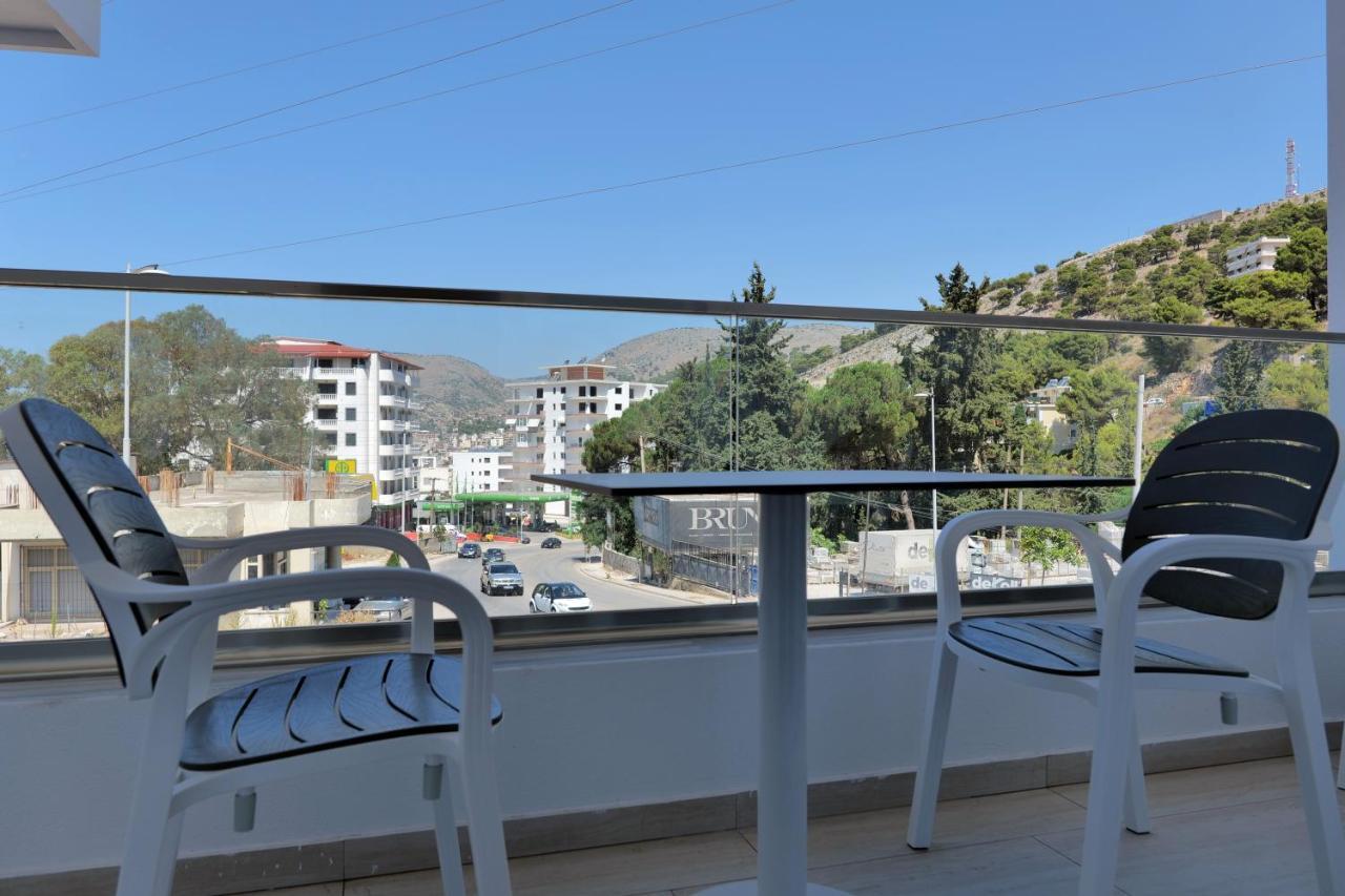 Lumi Hotel Sarandë 외부 사진